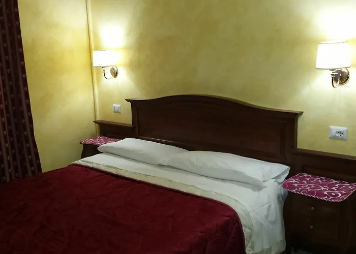 Отель Pitagora 3*